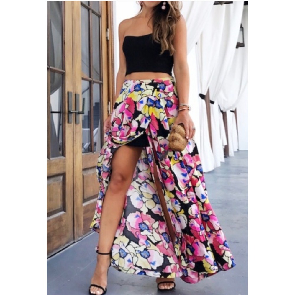 New Free People size 0 Hot Tropics Floral Printed Maxi Skirt Black